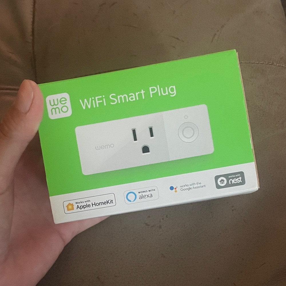 White WiFi Smart Plug